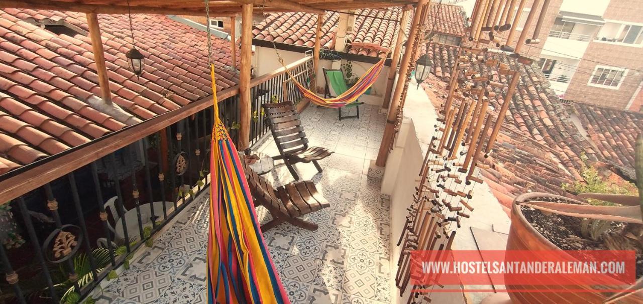 Santander Aleman Hostel San Gil Exteriör bild