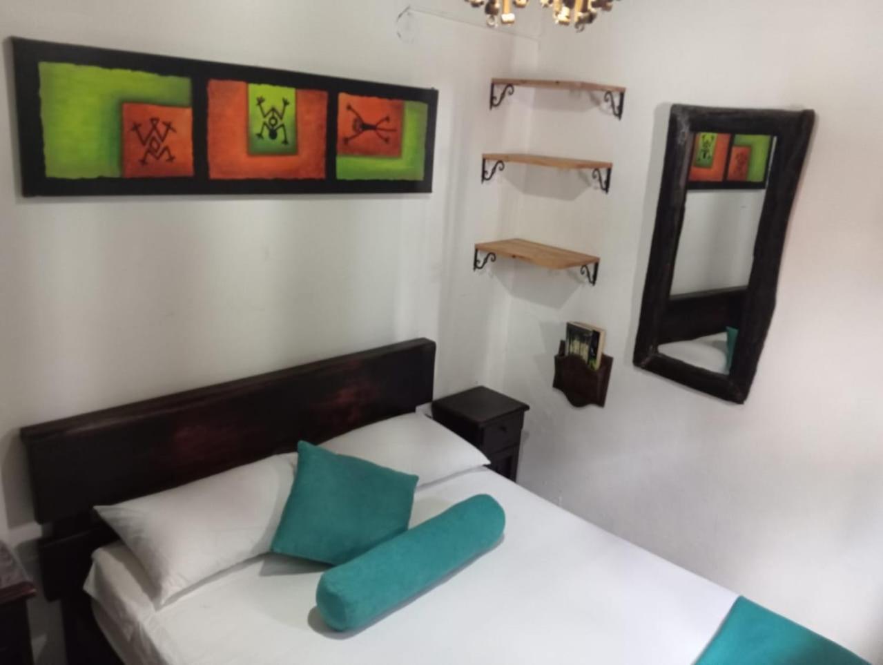 Santander Aleman Hostel San Gil Exteriör bild