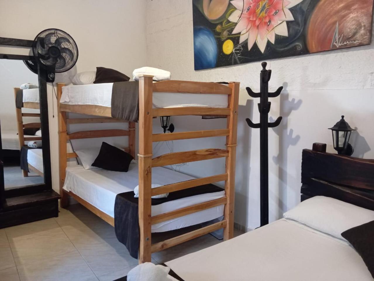 Santander Aleman Hostel San Gil Exteriör bild